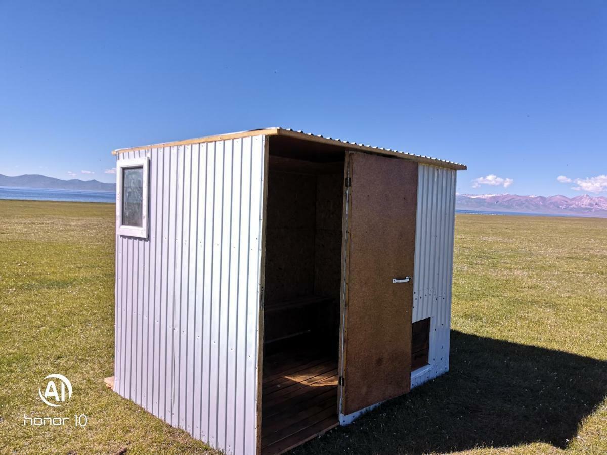 Yurt Camp Ali-Nur At Lake Song-Kol Юрточный Лагерь Али-Нур Озеро Сон-Куль Сон-Куль Кыргызстан Нарын Kyrgyzstan Naryn Esterno foto